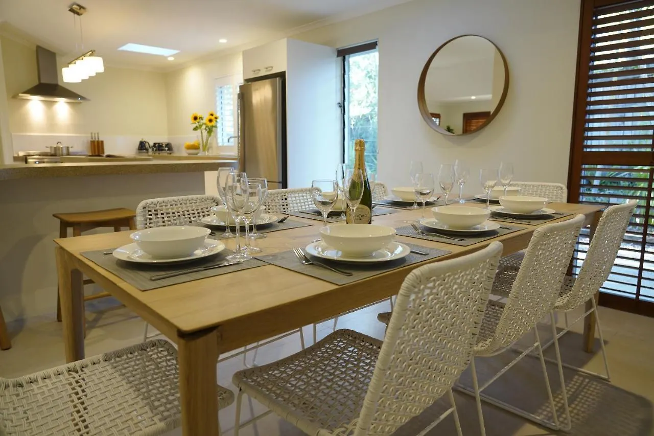 The Shack Noosa Villa Australia